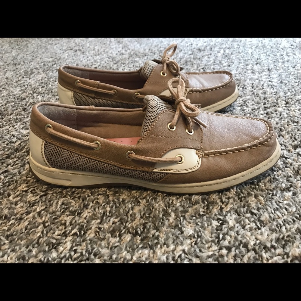 Liz Claiborne boat shoes 🛑 SOLD 🛑